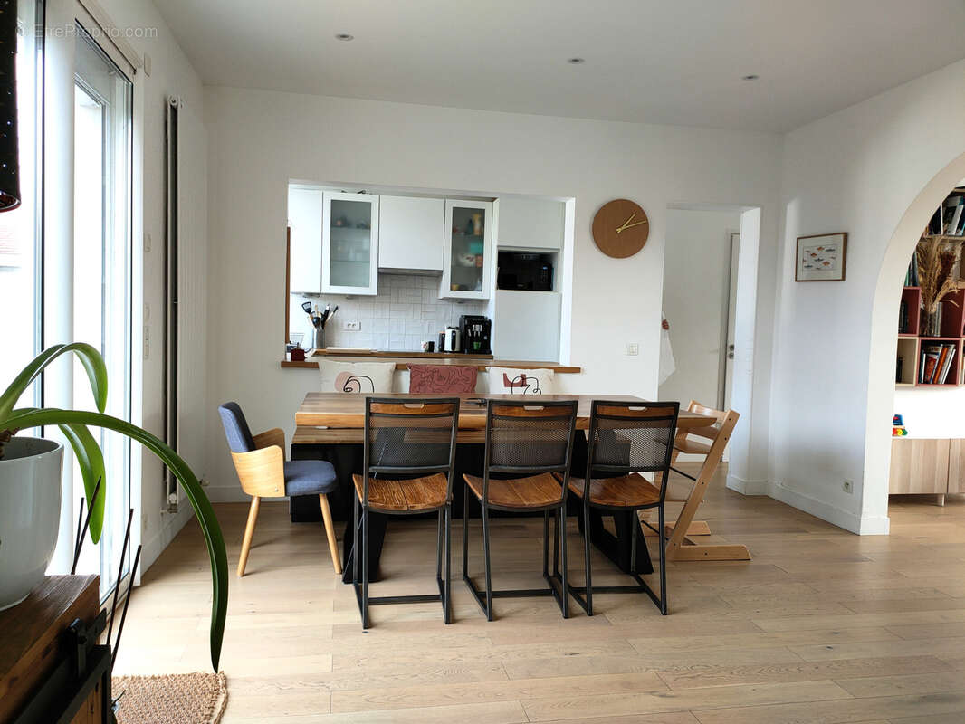 Maison à MAGNY-LES-HAMEAUX