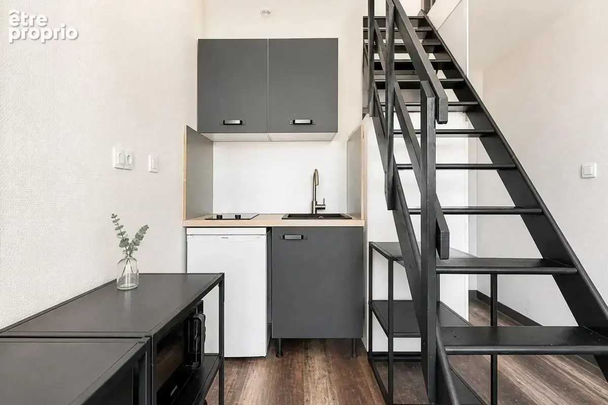 Studio avec mezzanine de 28 m² à Grenoble - photo 4