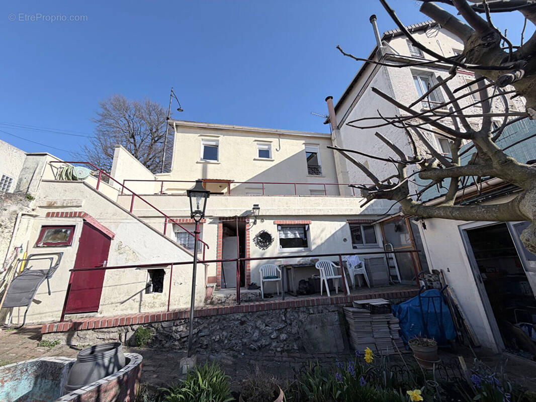 Maison à CHAMPIGNY-SUR-MARNE