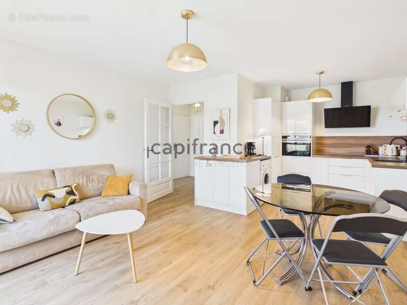 Appartement à BENERVILLE-SUR-MER