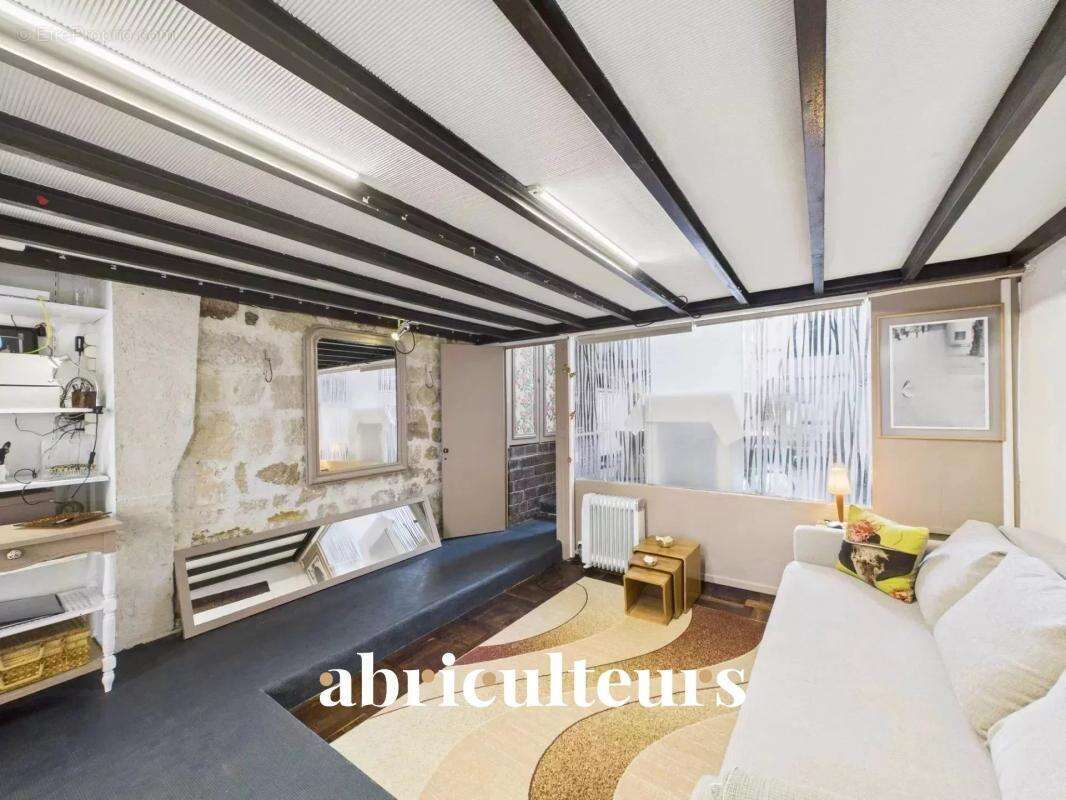 Appartement à PARIS-5E