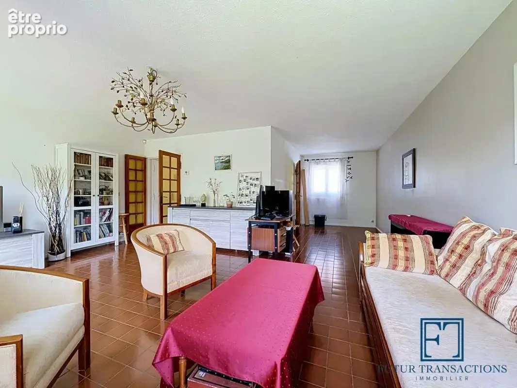 Coup de cœur - maison familiale 5 pièces (103 m²) - quartier le village - photo 4