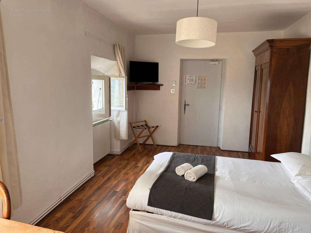 Maison à SAINT-GENIES-DE-COMOLAS