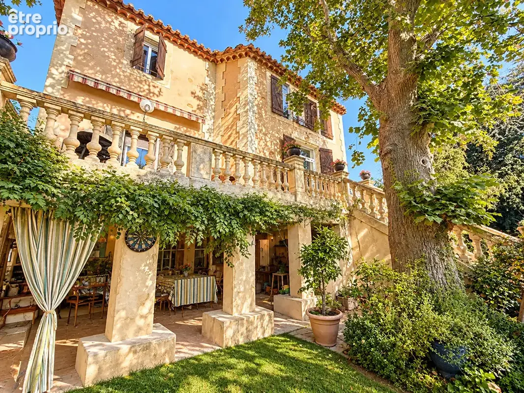 Maison 247m² à narbonne - photo 1
