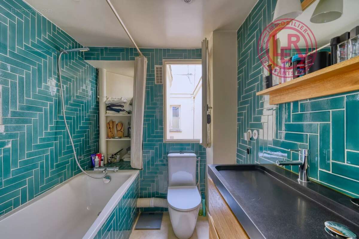 Appartement à PARIS-2E