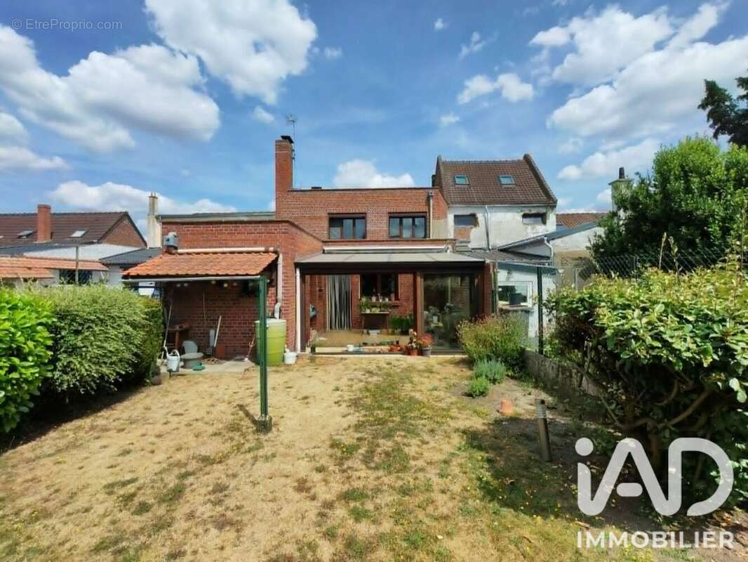 Maison 179 m² à Annoeullin  - photo 2