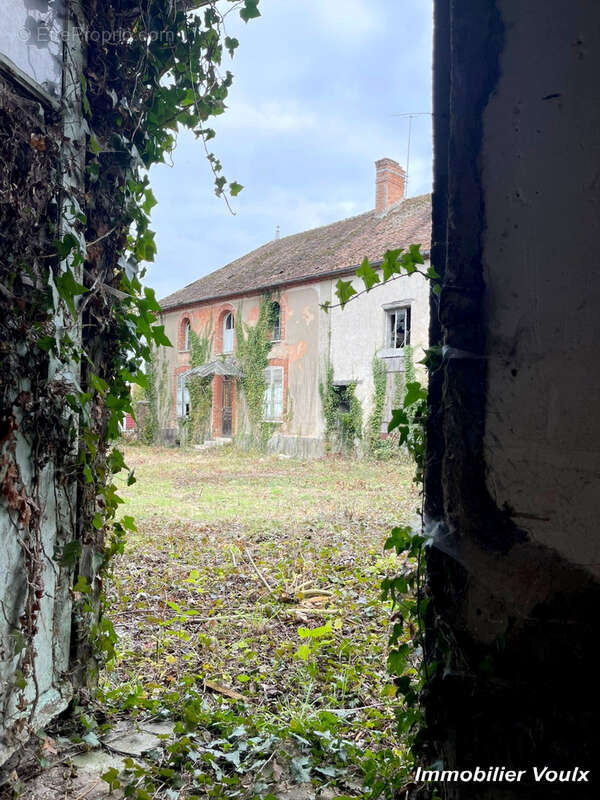 Maison à VILLEMARECHAL