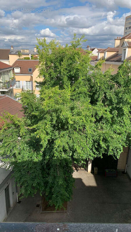 Appartement à COLOMBES