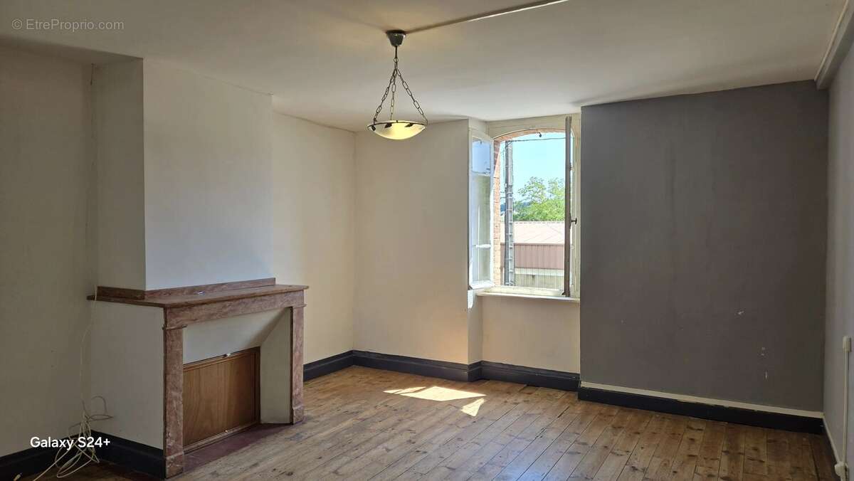 Maison en pierres 135m² - 5 pièces avec jardin - photo 3