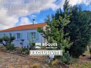 Maison à SAINT-JEAN-DE-LA-BLAQUIERE