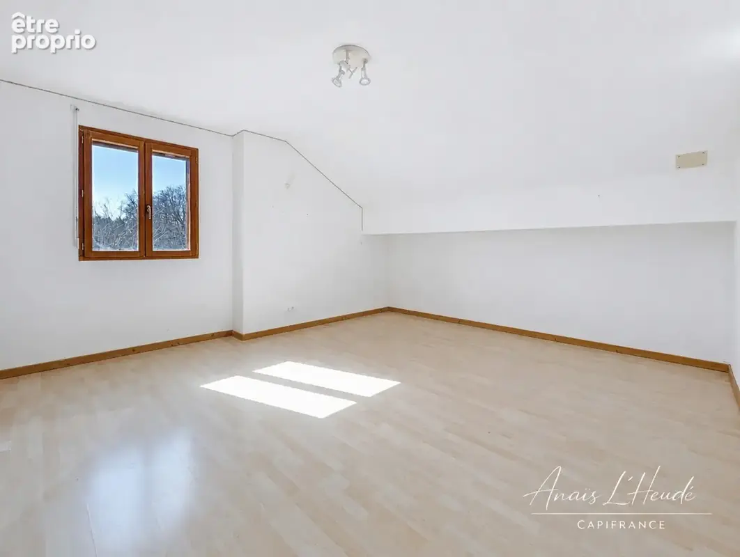 DUPLEX 209 m² à vendre 7 pièces ARBUSIGNY (74) - photo 10