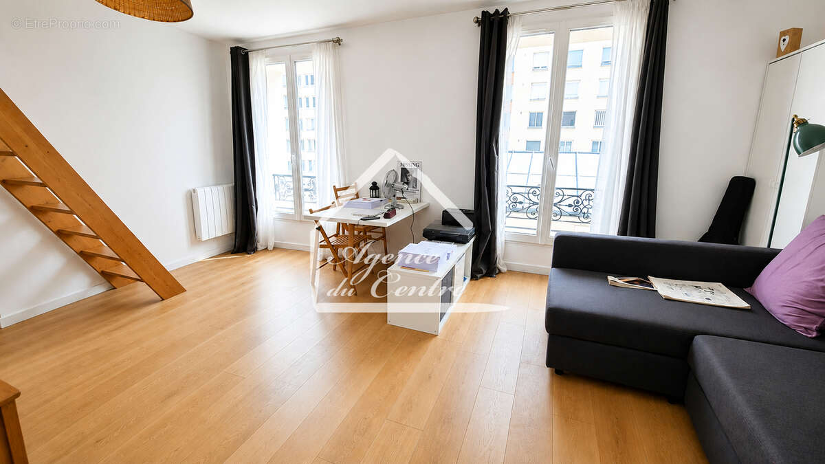 Paris 18e - Duplex de charme, lumineux et atypique - photo 4