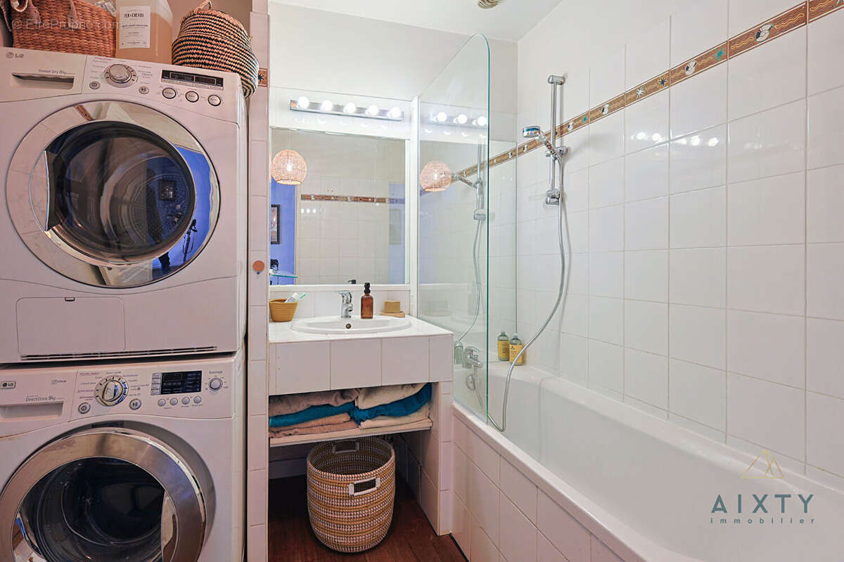 Appartement à MARSEILLE-7E