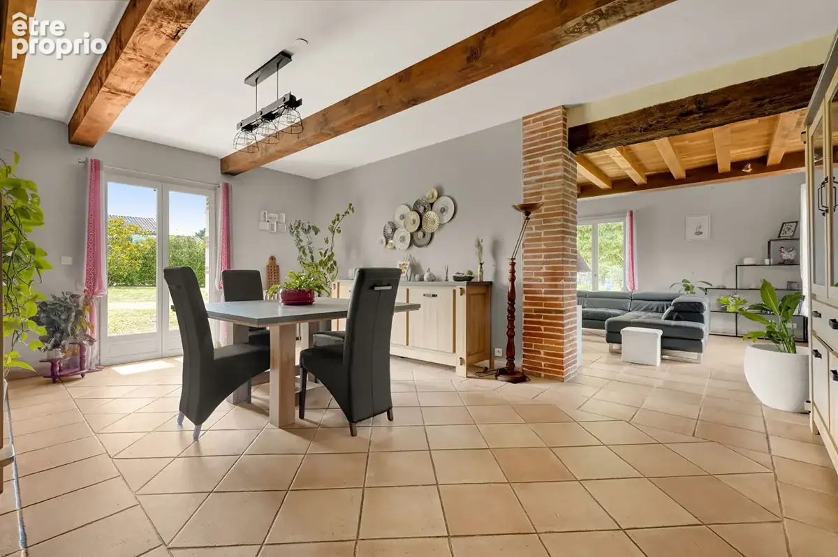 Toulousaine rénovée de 209 m² avec Jardin & Piscine - photo 3