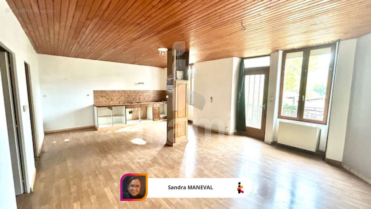 Maison à ARRAS-SUR-RHONE