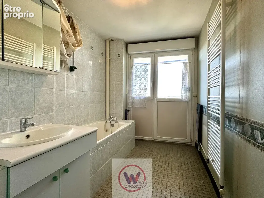 Appartement duplex Type T4 en résidence sécurisée - photo 5