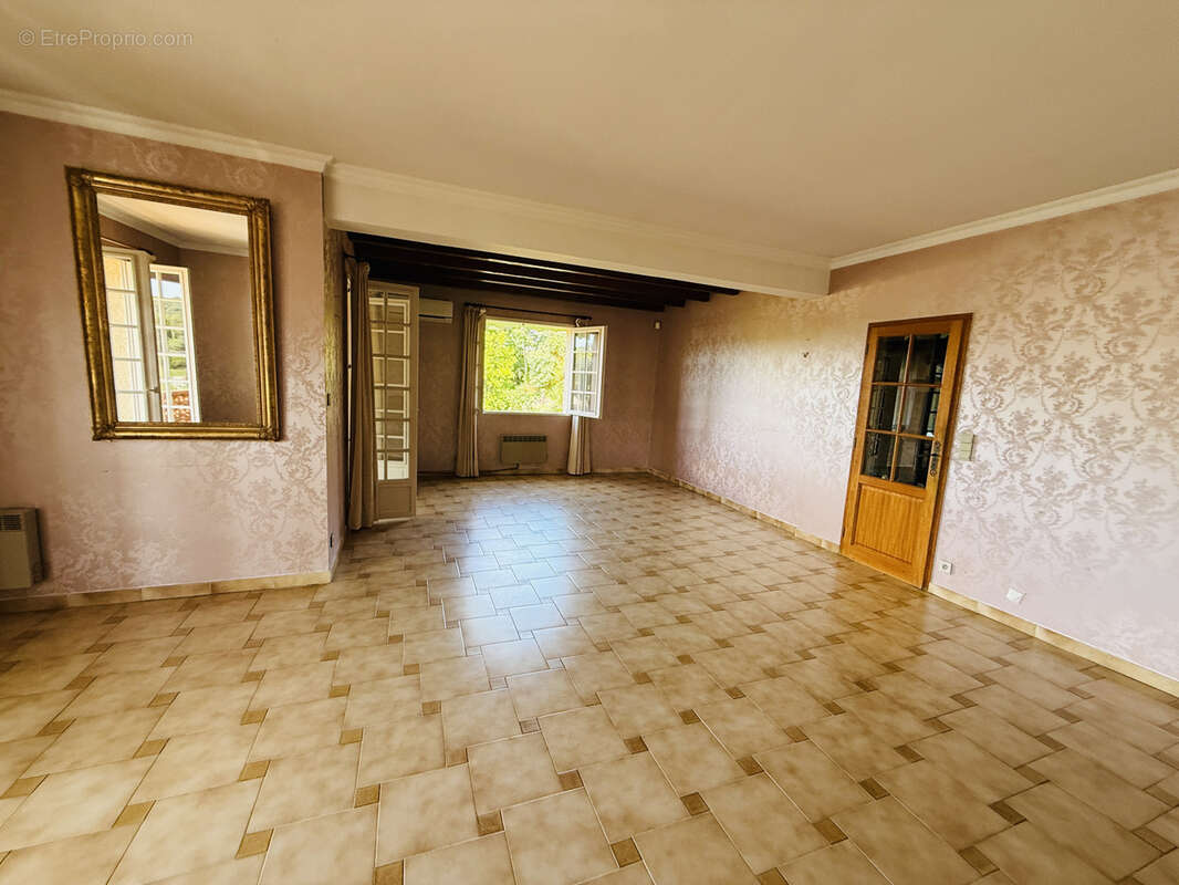 Maison à SAINT-GEORGES-D'ORQUES
