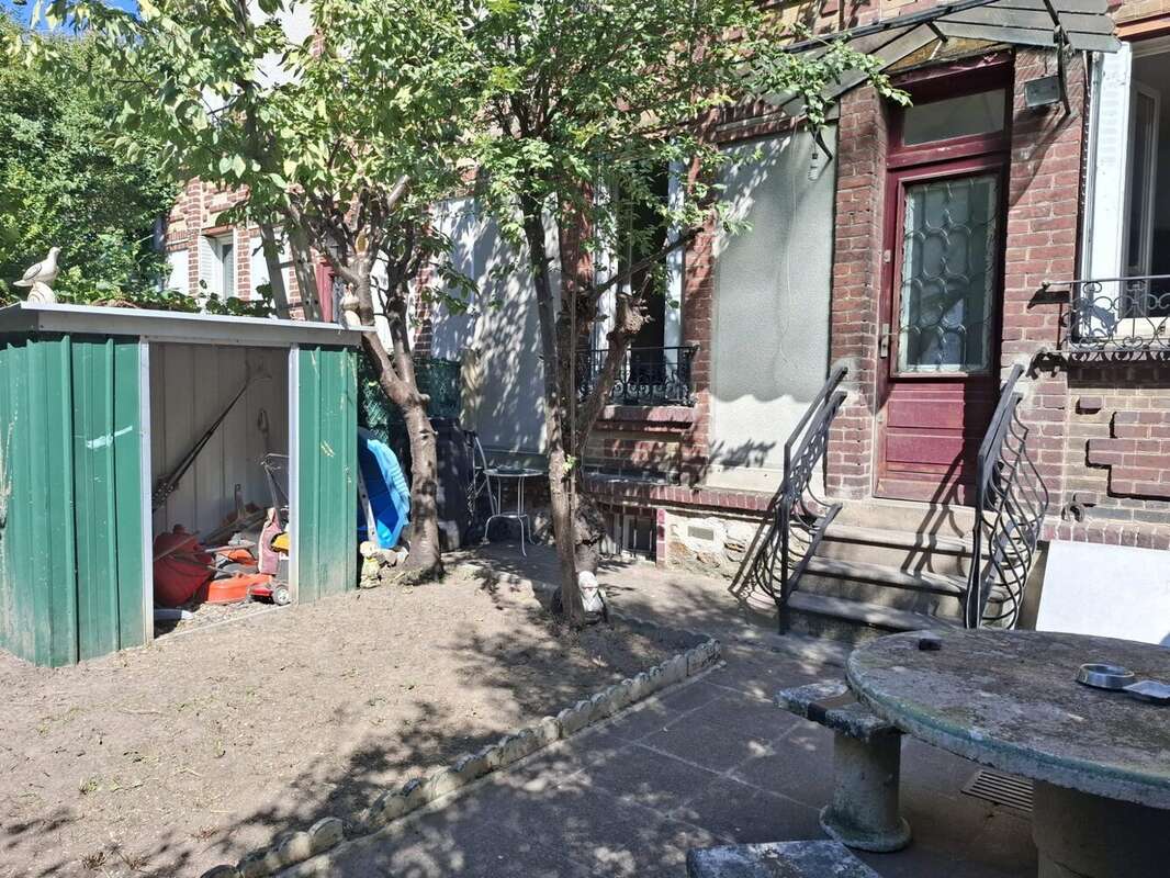 Maison 81 m² à L'ile-Saint-Denis  - photo 2