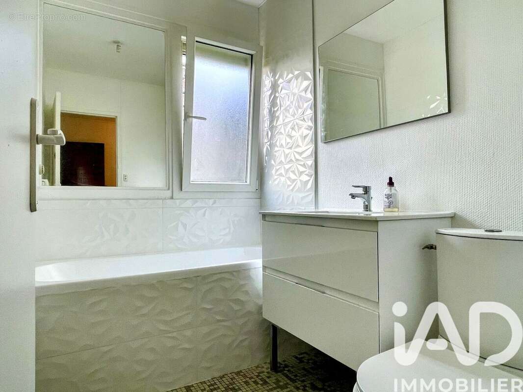 Photo 2 - Appartement à CAEN