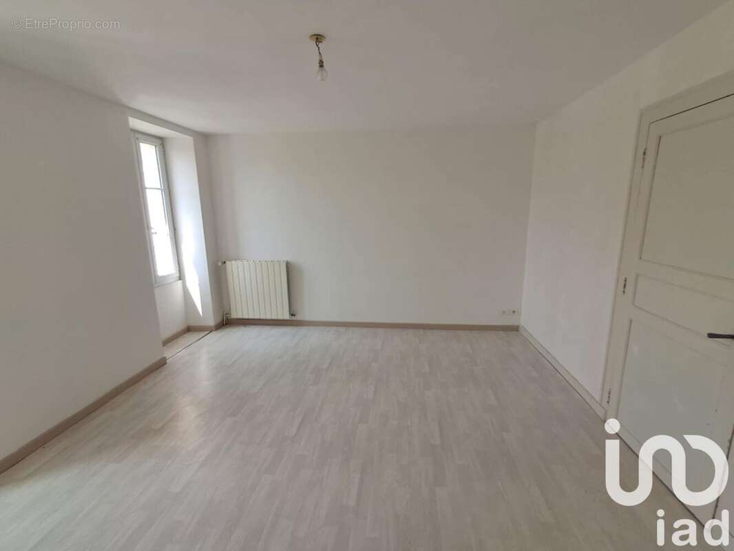 Maison 148 m² à Ternant  - photo 9