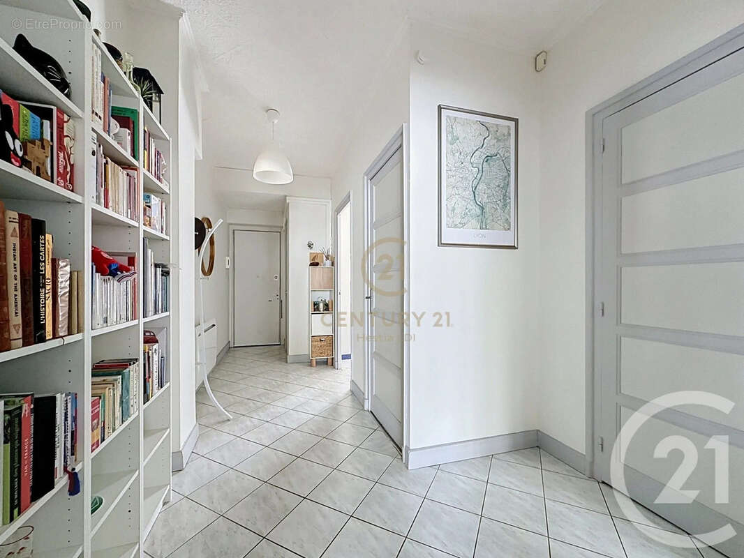 Appartement à LYON-8E