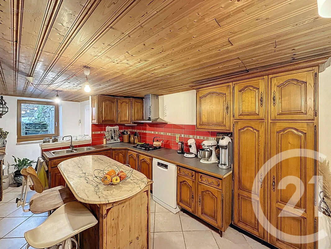 Appartement à TANINGES