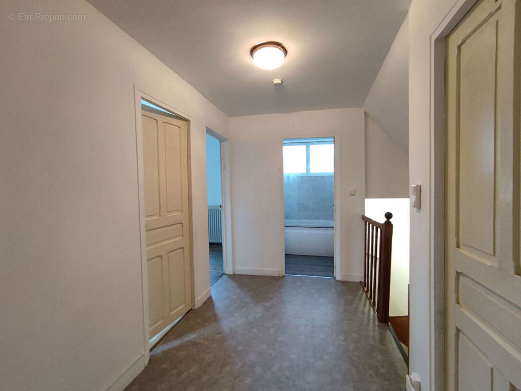 Maison à BOHAIN-EN-VERMANDOIS