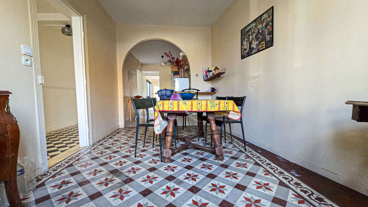 Maison à MARINES