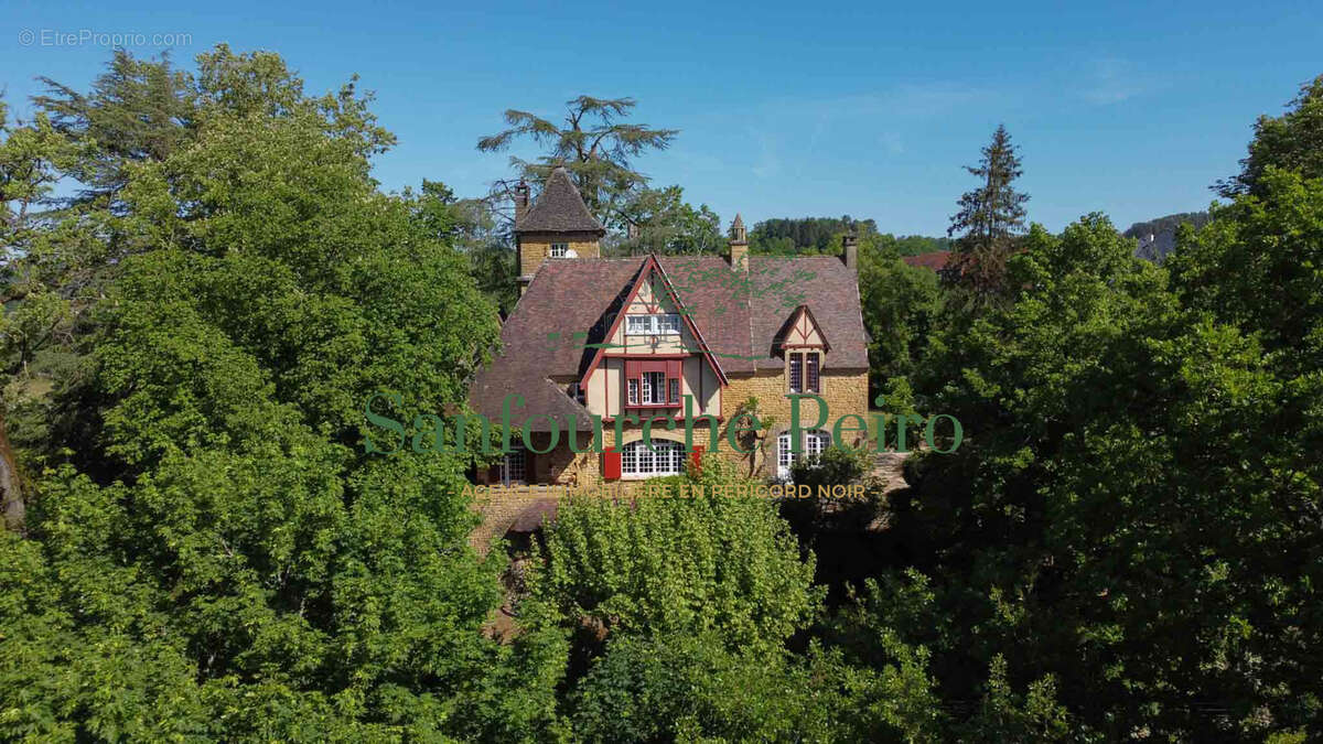 Maison à SARLAT-LA-CANEDA