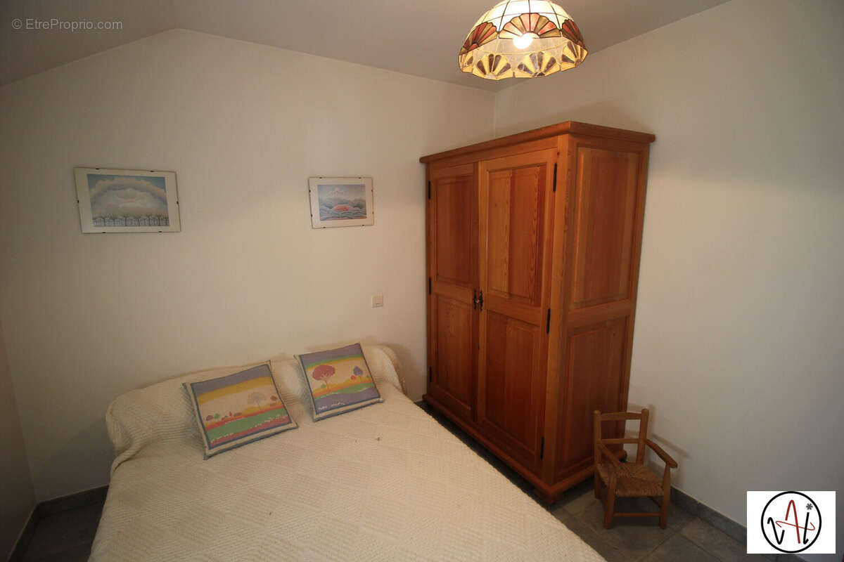 chambre RDC - Maison à VALLOIRE