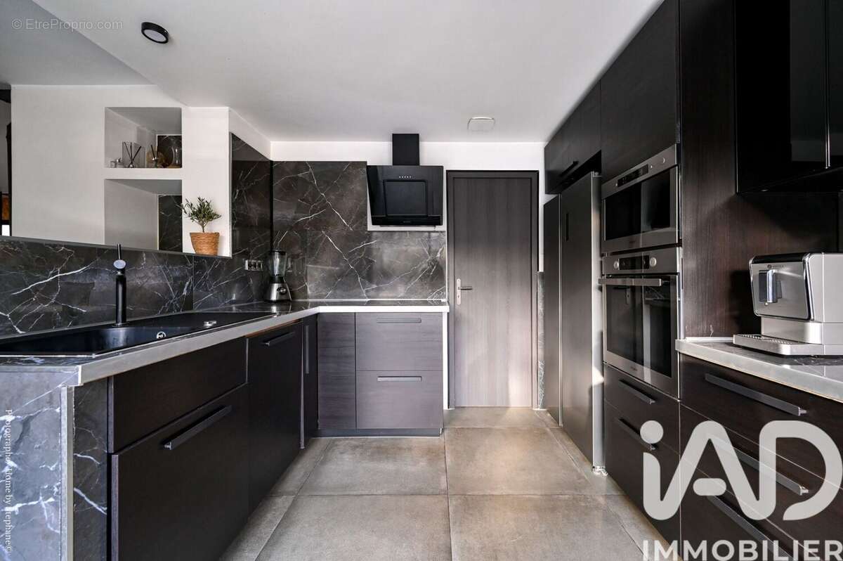 Photo 5 - Maison à PLAN-D'AUPS-SAINTE-BAUME