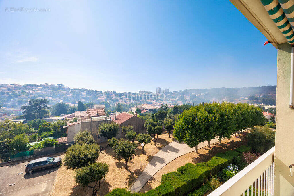 Appartement à MARSEILLE-15E