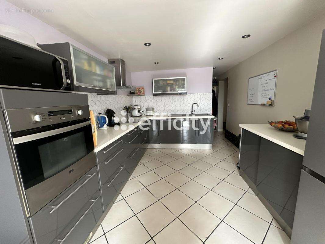 Maison 153 m² à Montataire  - photo 3
