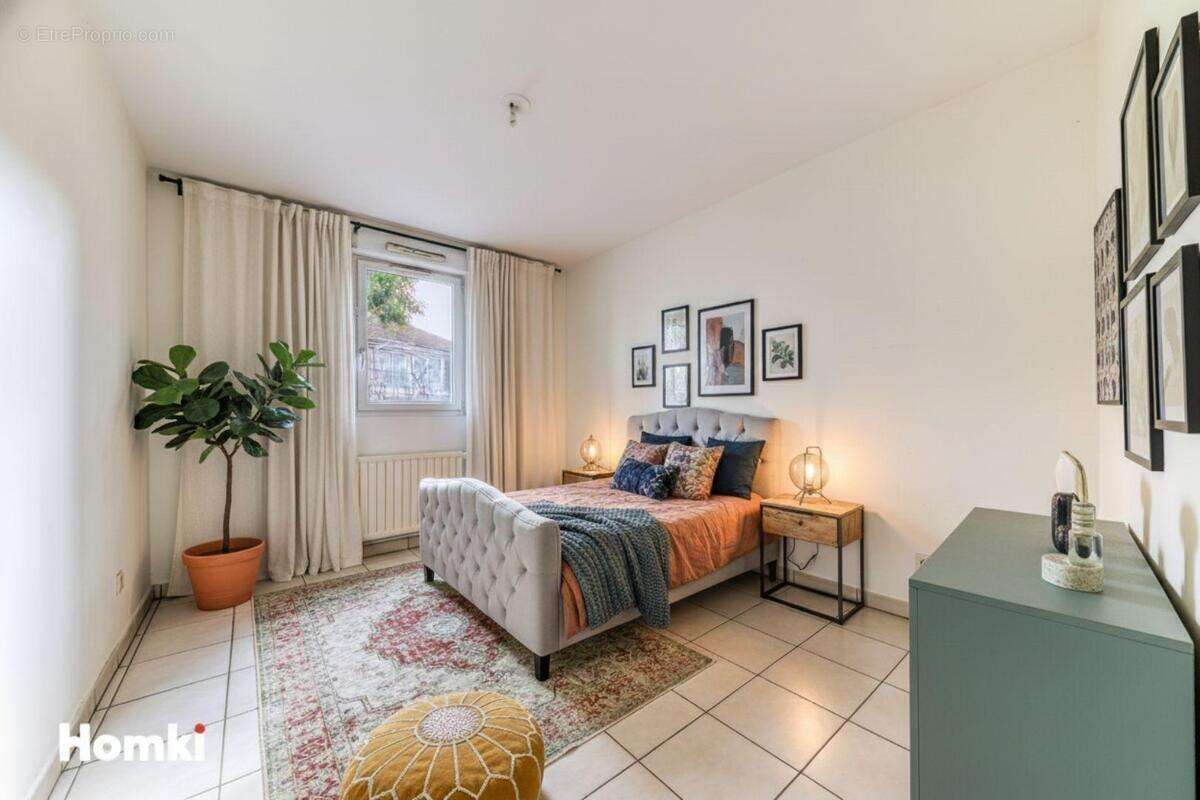 Appartement à VAULX-EN-VELIN