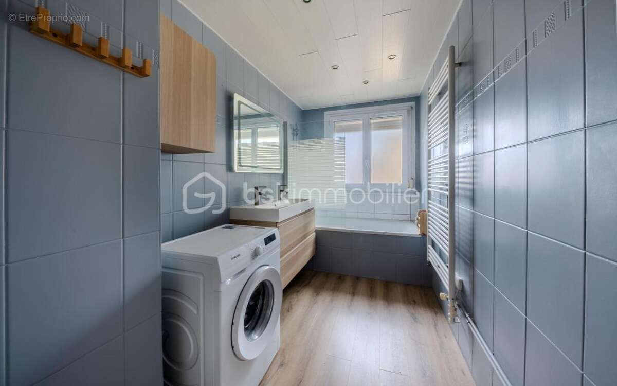 Appartement à SAINT-MAX