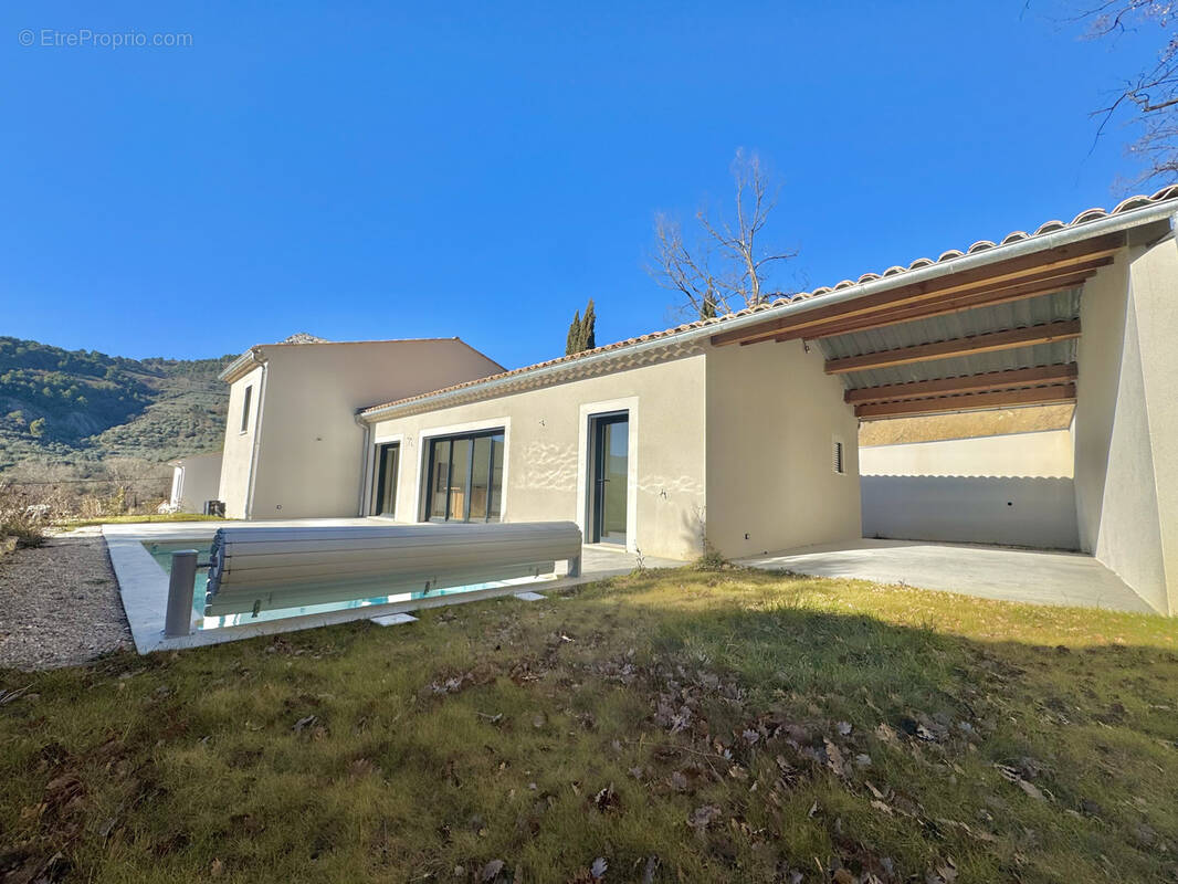 Maison à BUIS-LES-BARONNIES