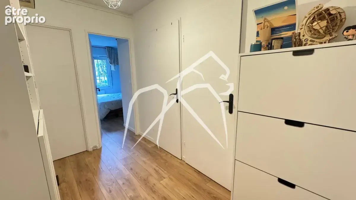 Appartement avec Jardin arboré 5 pièces  Rouen St Marc  90 m²  Garage inclus dans le prix  - photo 6