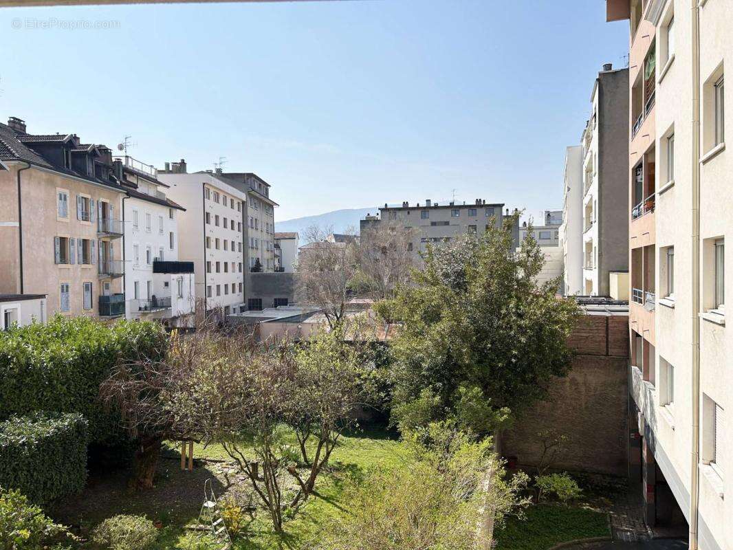 Appartement à ANNEMASSE