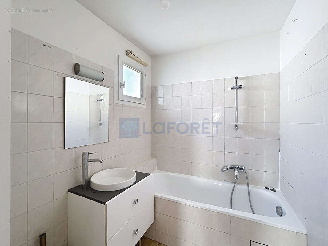 Appartement 2 pièces à vendre à Romainville - Secteur Mairie - photo 6