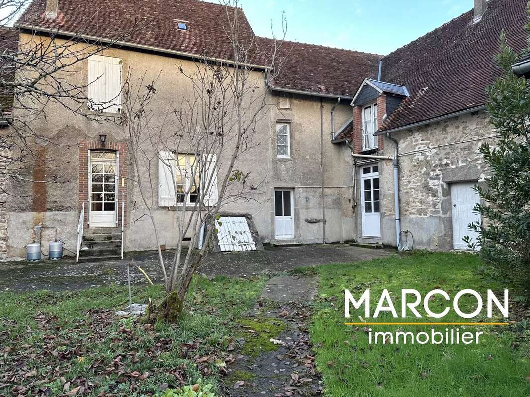 Maison à LES GRANDS-CHEZEAUX