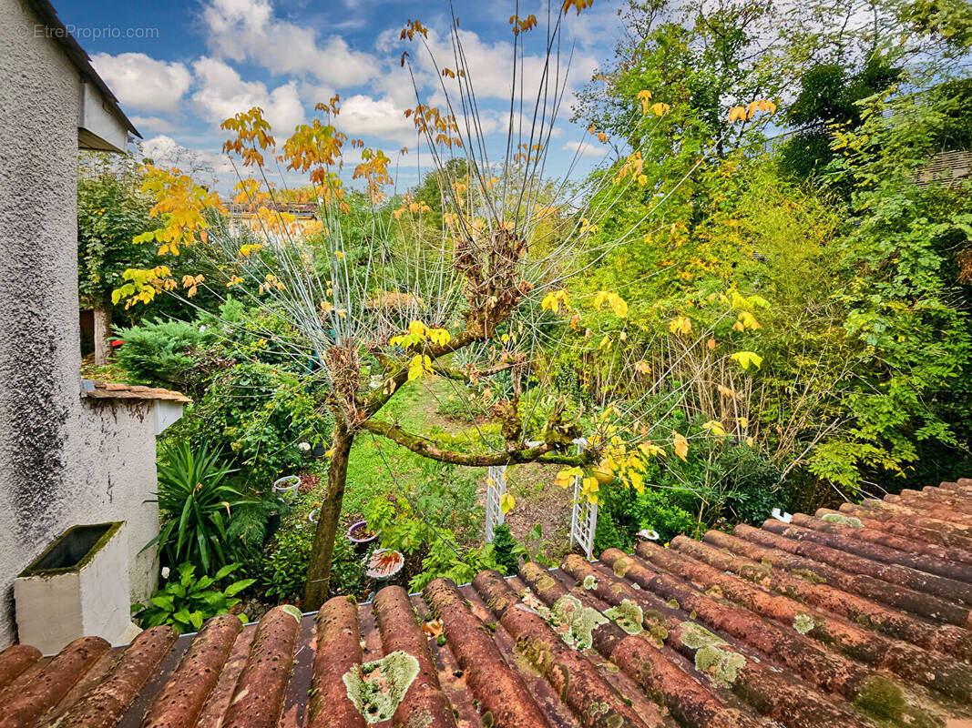 Maison à VILLENAVE-D'ORNON
