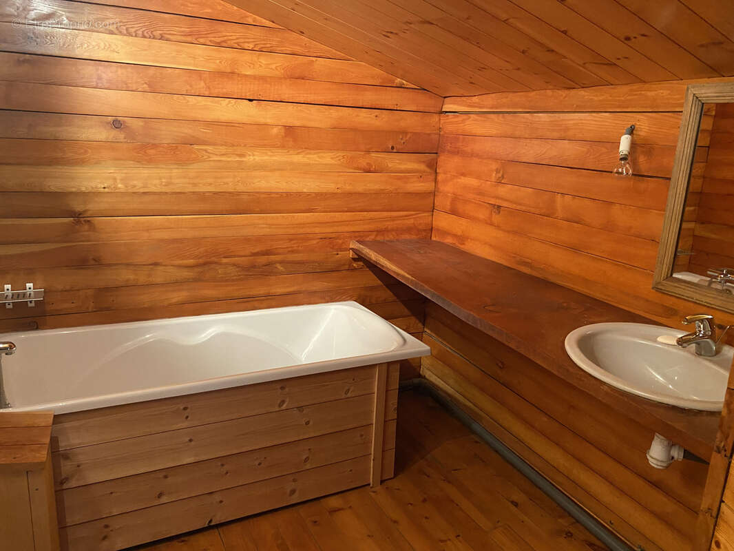 Maison à VILLARODIN-BOURGET