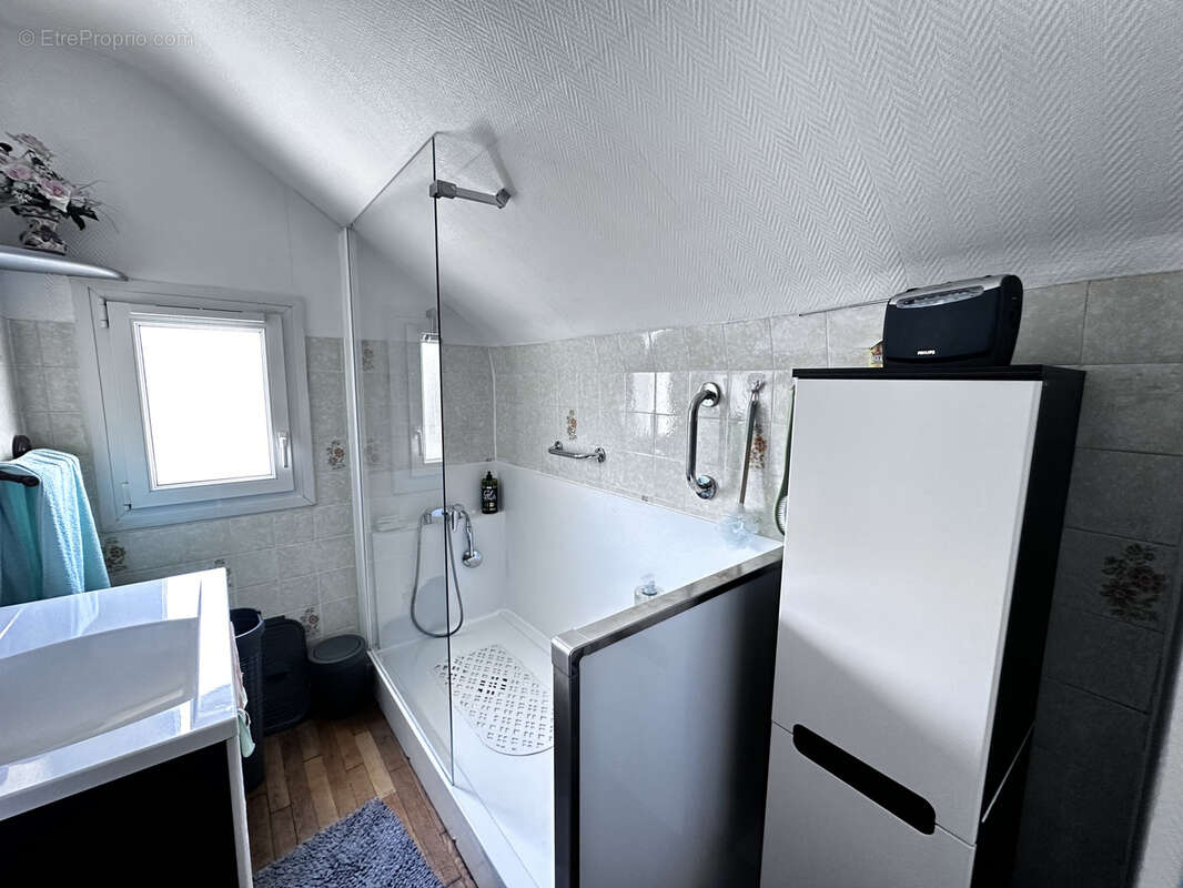 Maison à VAIRES-SUR-MARNE