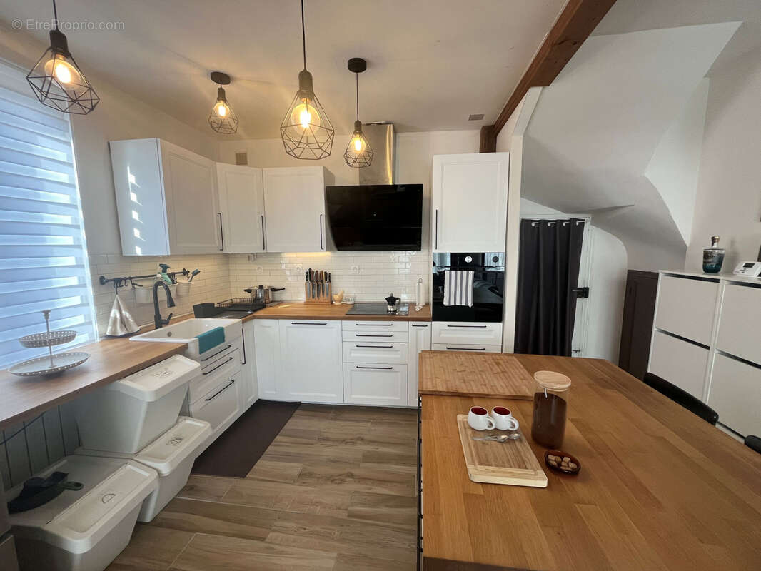 Maison à CUISERY