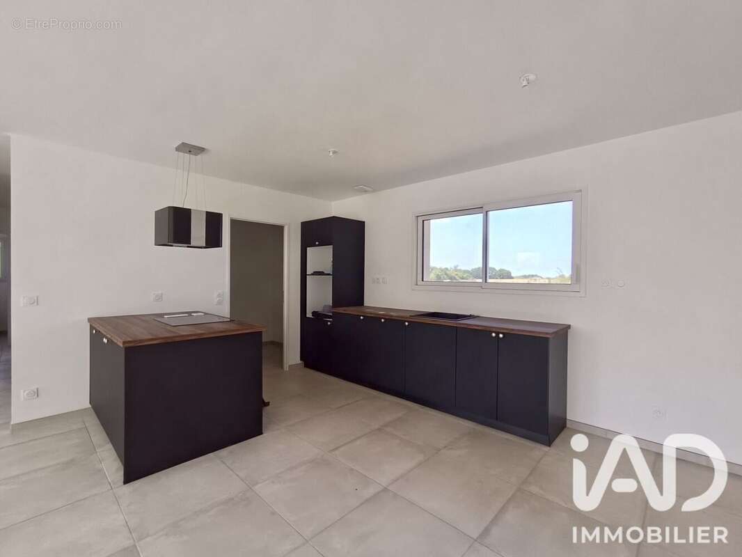 Maison 90 m² à Montaner  - photo 6