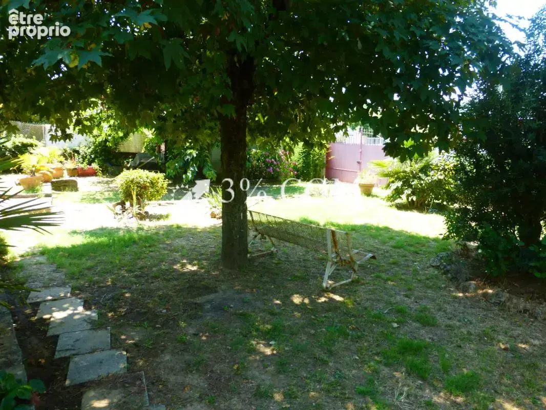 Maison de caractère à rénover, piscine, garage - photo 21