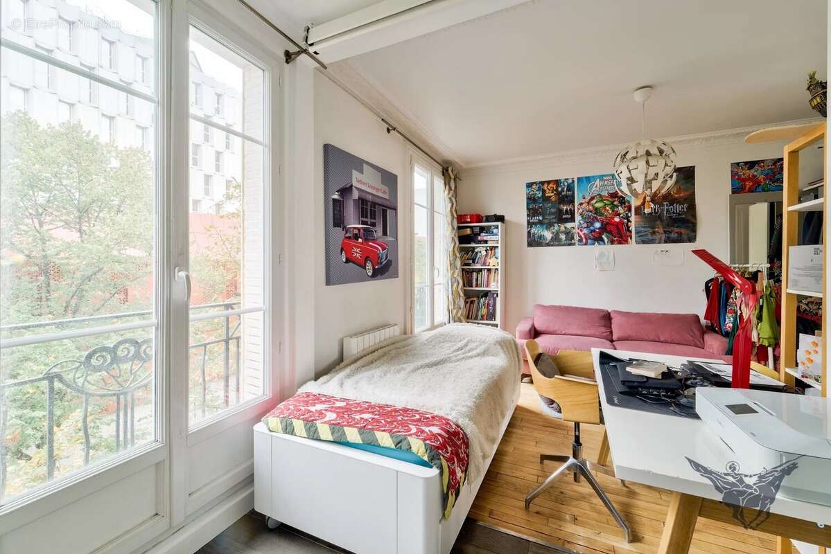 Appartement à PARIS-20E