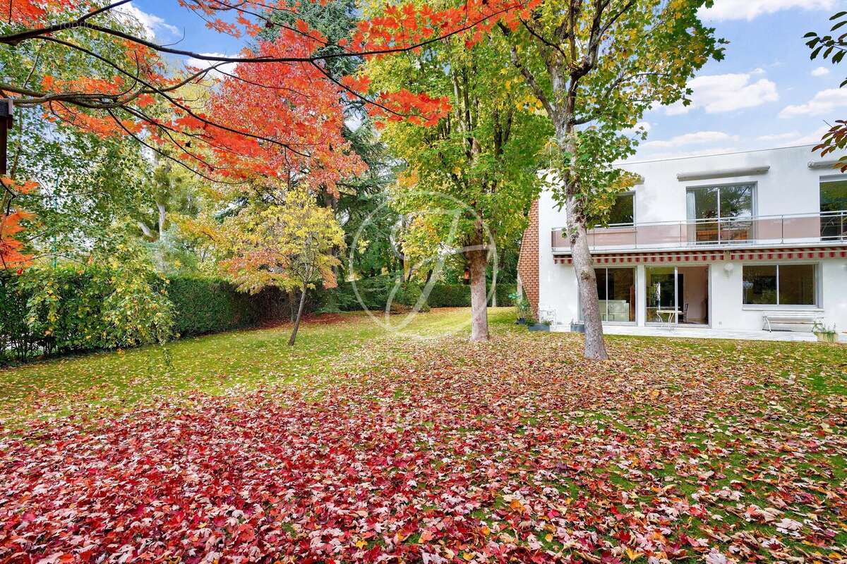 Maison à LE VESINET