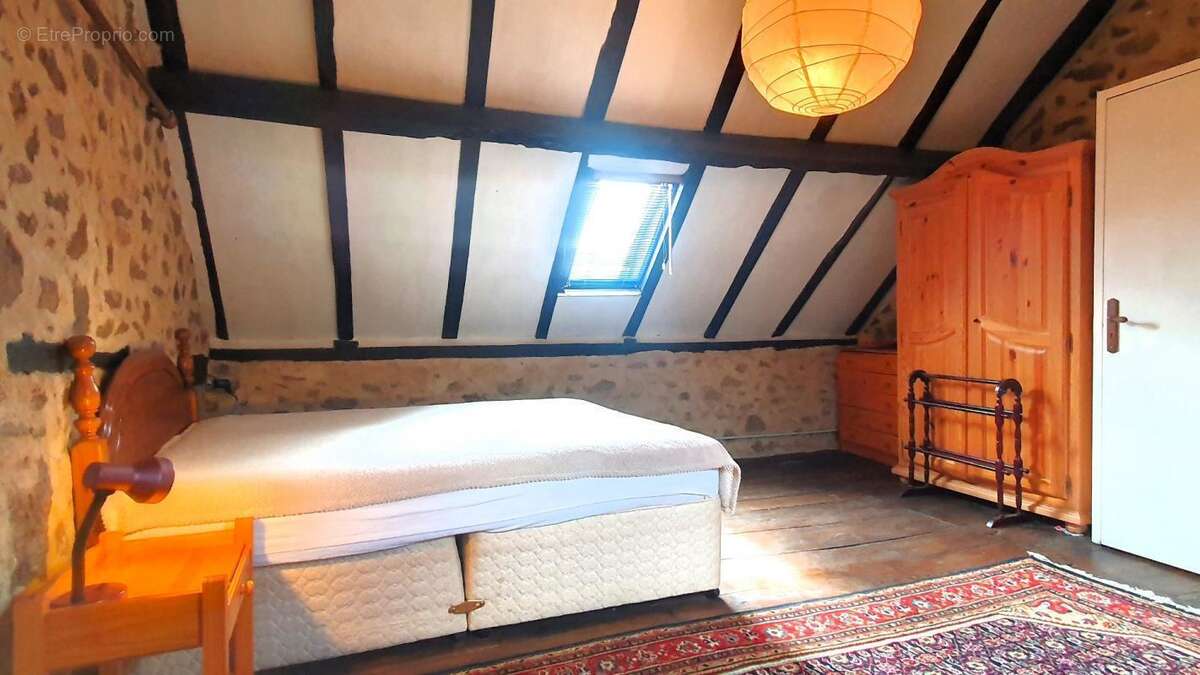 Maison à LA BASTIDE-L&#039;EVEQUE