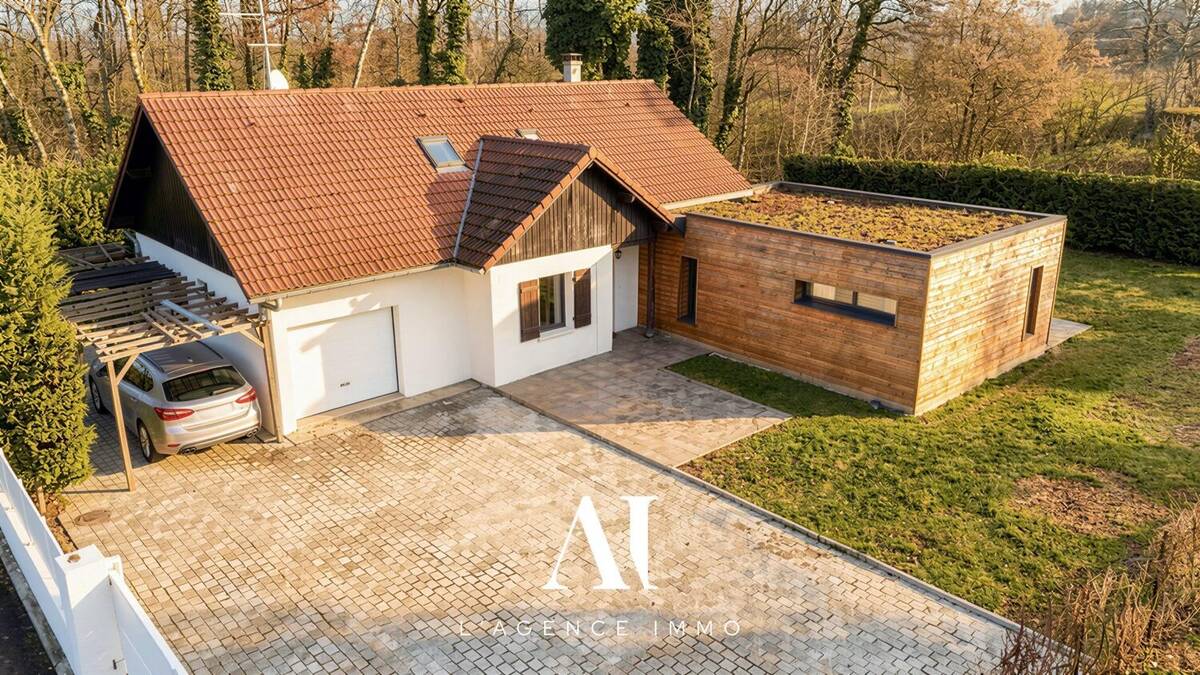 Maison à VERSONNEX